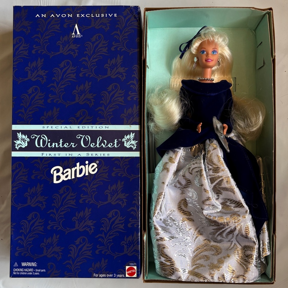 Winter Velvet Barbie Doll Blonde Avon Special Edition Mattel 1995